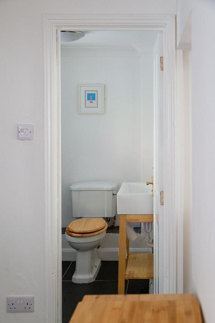Charlestown Cottage, Woodburner, Gardens & Parking Exteriör bild